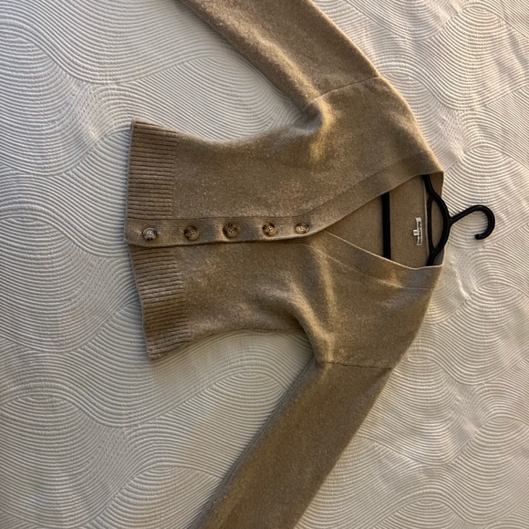 Reformation ‘Novera’ Wool Regenerative Oatmeal Cardigan - XS - Picture 6 of 7